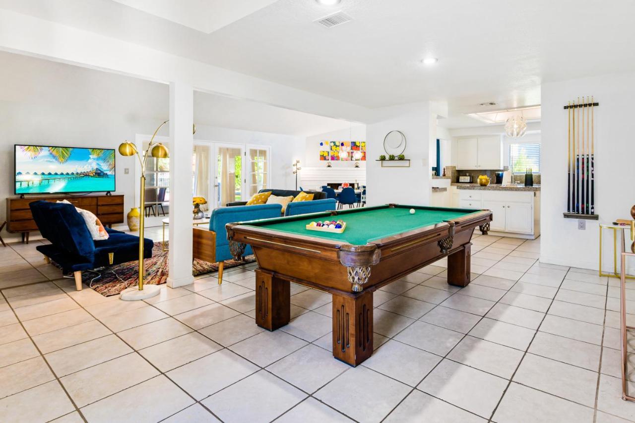 Desert Pool House: Sun, Swim, Sip & Stay Indio Eksteriør billede