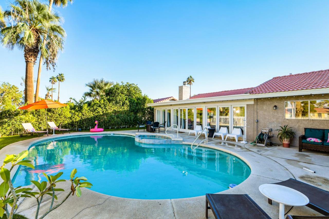 Desert Pool House: Sun, Swim, Sip & Stay Indio Eksteriør billede