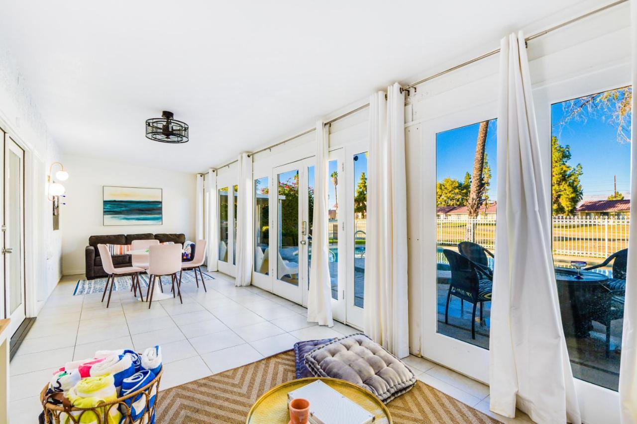 Desert Pool House: Sun, Swim, Sip & Stay Indio Eksteriør billede