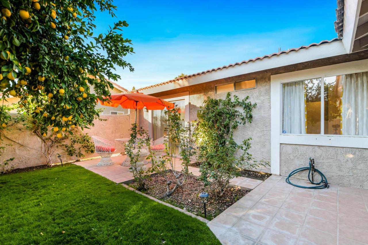 Desert Pool House: Sun, Swim, Sip & Stay Indio Eksteriør billede