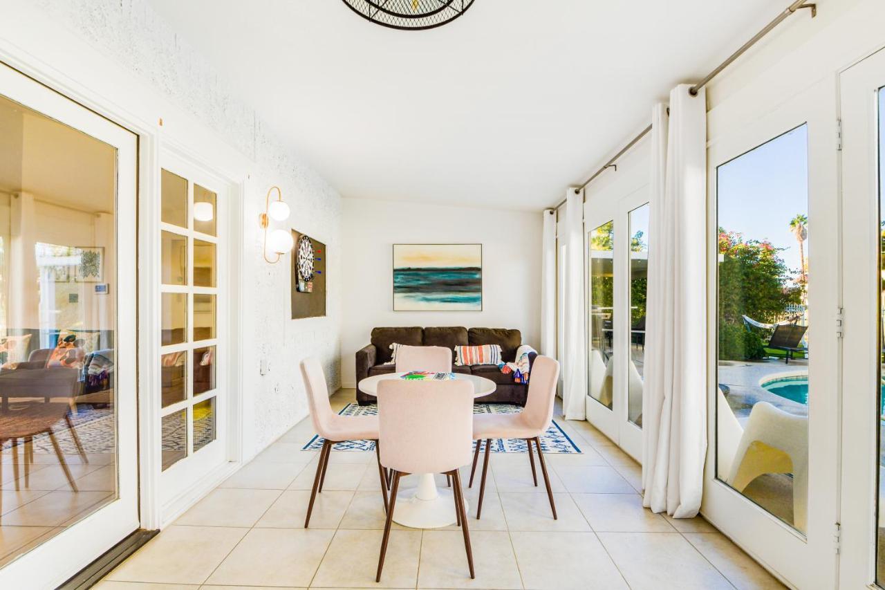 Desert Pool House: Sun, Swim, Sip & Stay Indio Eksteriør billede